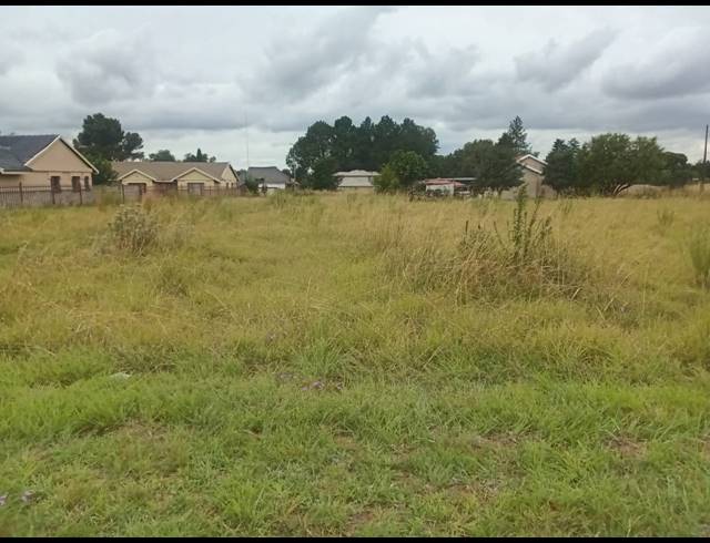 905M² VACANT LAND FOR SALE IN KOOKRUS